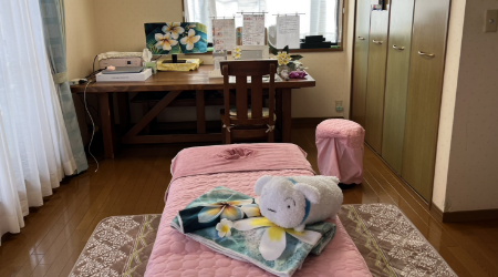 都心部サロン料金よりお得な価格設定をしております。 初回限定お試しプラン50%OFFで美容整形マスク(高濃度プラセンタ✖️ヒト幹細胞培養液)プレゼント!